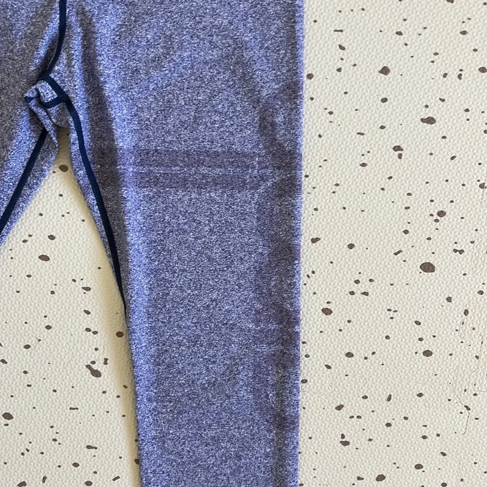 💘 AIM’N - PURPLE/BLUE WORKOUT LEGGINGS - Picture 4 of 7